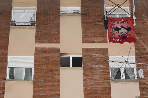 «Nos asustamos porque salía mucho humo del piso»