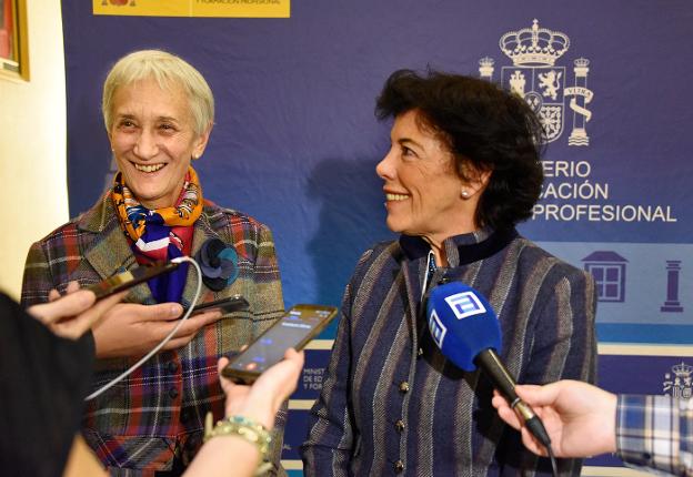 Celaá afirma que esperará a la cooficialidad para hacer del asturiano una especialidad docente