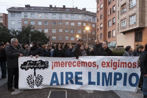 «Estamos hartos de que se juegue con nuestra salud»