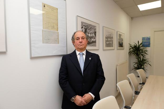 El Oviedo sube su techo de gasto, pero baja un puesto en la tabla de la categoría