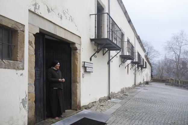 El Arzobispado buscará congregaciones de vida contemplativa para Valdediós