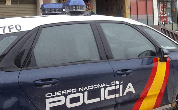 Una joven confiesa que dio a luz a un bebé y que le arrojó a un contenedor de Palencia porque nació muerto