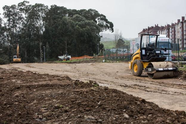 Arranca la obra del parking de La Luz, que terminará en mayo