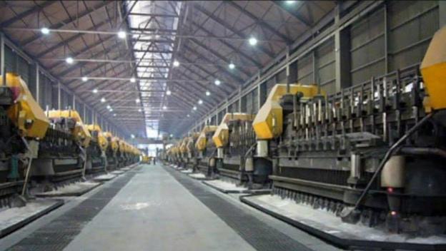 Alu Ibérica avisa al Gobierno: «Es imposible producir aluminio en Avilés con este estatuto»