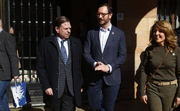 Javier Maroto, sobre la presidencia del PP en Asturias: «Teresa Mallada tiene todo el apoyo y la confianza de la dirección nacional»