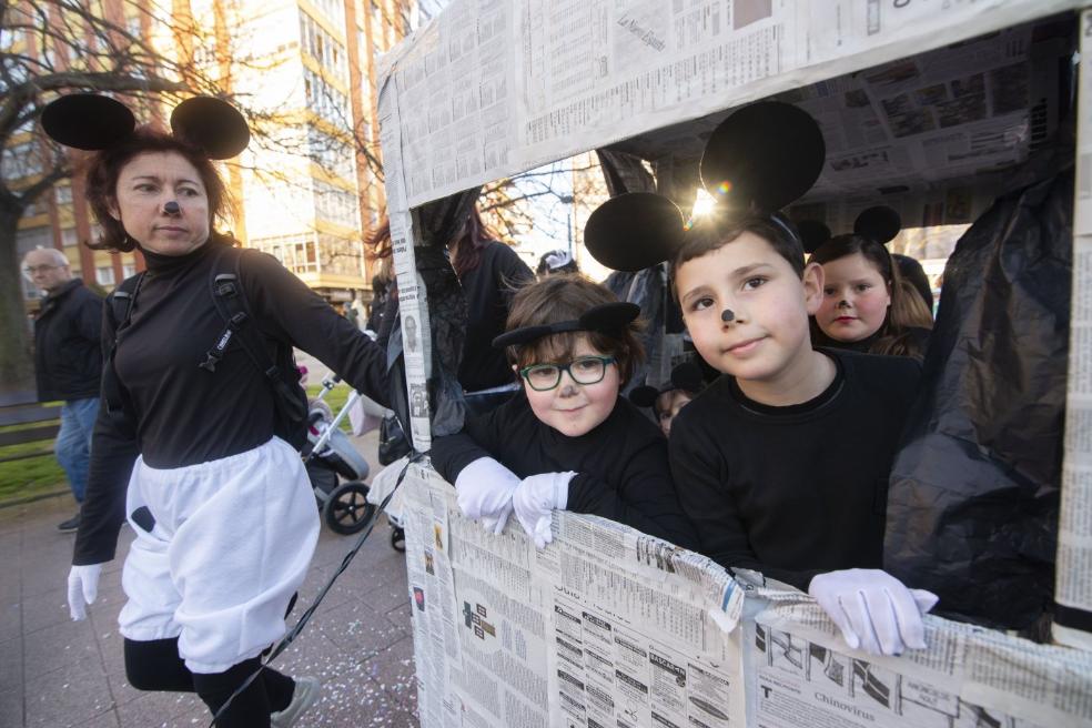 Carnaval en Avilés: «Os deseo un feliz antroxu y unas fiestas muy mafiosas»
