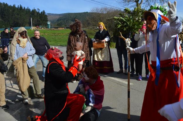 Los Guilandeiros, una tradición renovada