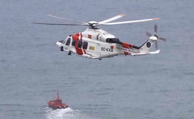 Buscan a un percebero que cayó al mar en San Esteban de Pravia