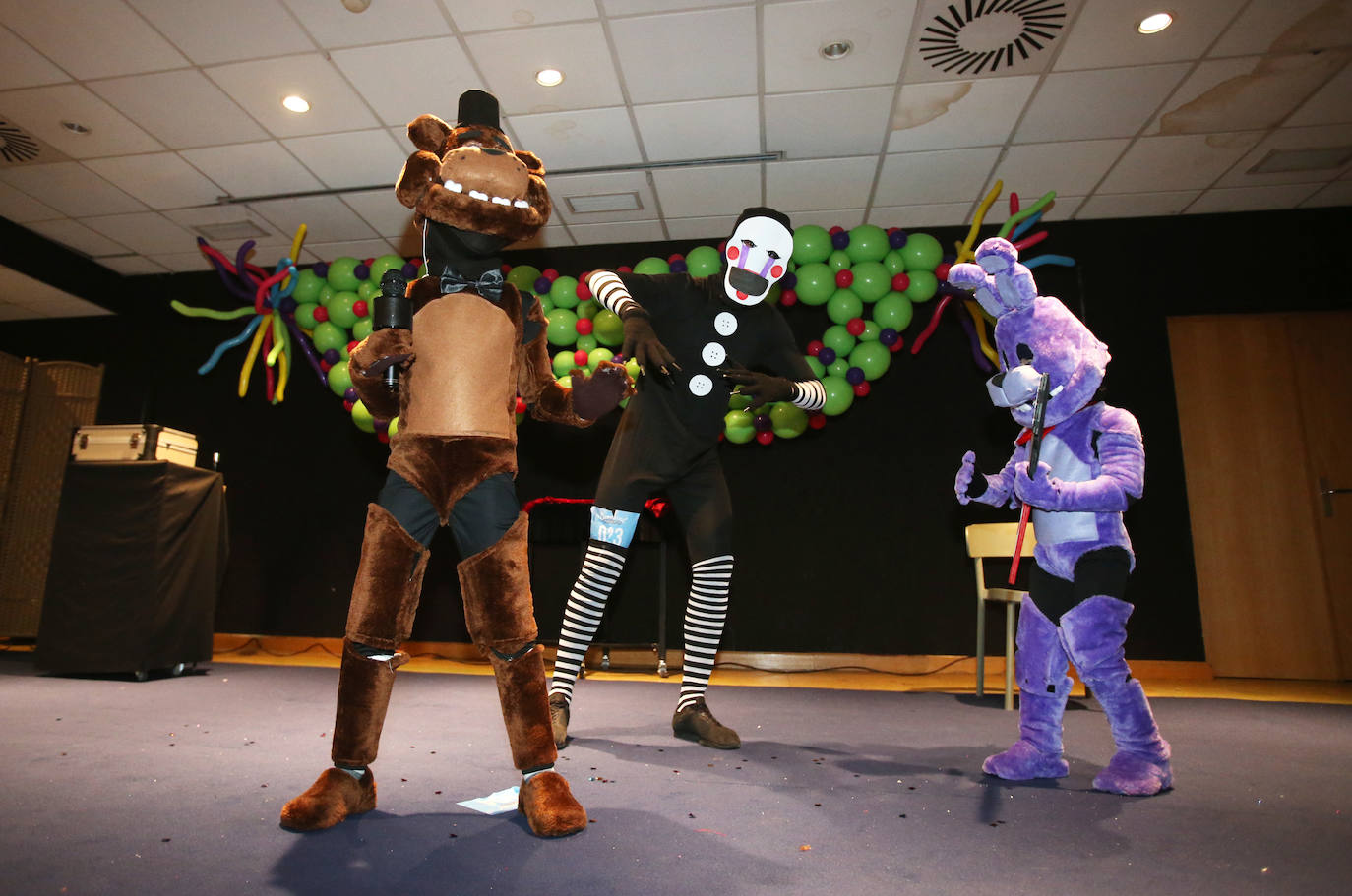 Los más pequeños abren el carnaval en Oviedo