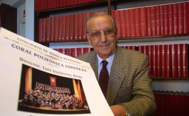 Fallece a los 90 años Pedro Niembro, histórico presidente de la Coral Polifónica Gijonesa