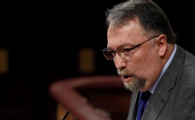 Foro registra en el Congreso una batería de preguntas sobre el AVE entre Asturias y Madrid