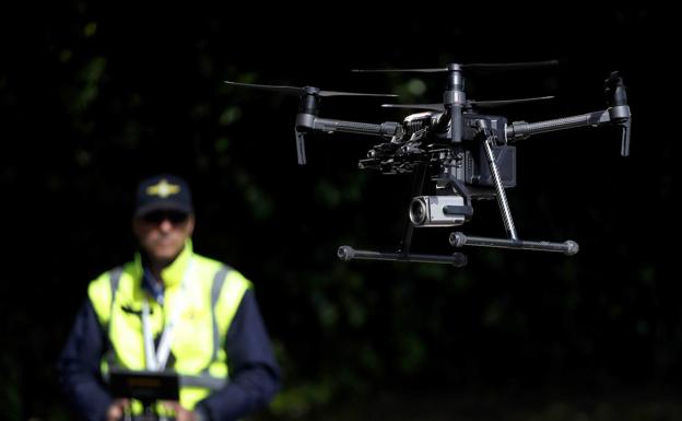 Los drones vigilan las carreteras asturianas este fin de semana
