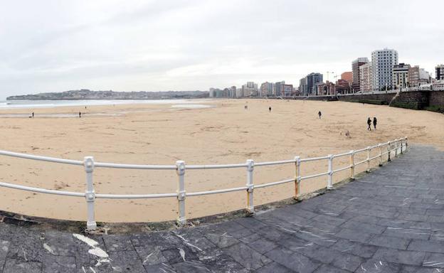 La oposición urge al Puerto y el Gobierno «un acuerdo» sobre la arena de San Lorenzo