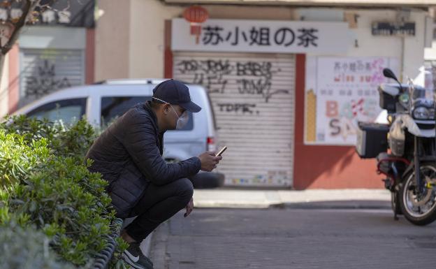 Usera, un barrio chino cerrado por virus