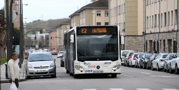 El Ayuntamiento de Oviedo probará un nuevo sistema de gestión del transporte público en La Tenderina