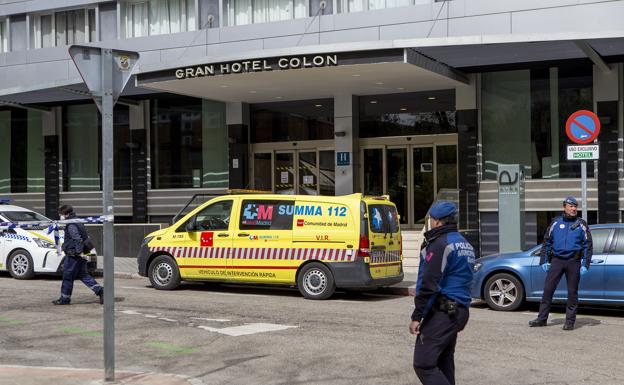 Dos hoteles de Madrid se convierten en hospitales de campaña