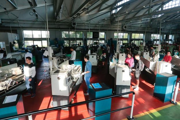 El Gobierno central impulsa la FP con 80 nuevos títulos y 200.000 plazas más en todo el país