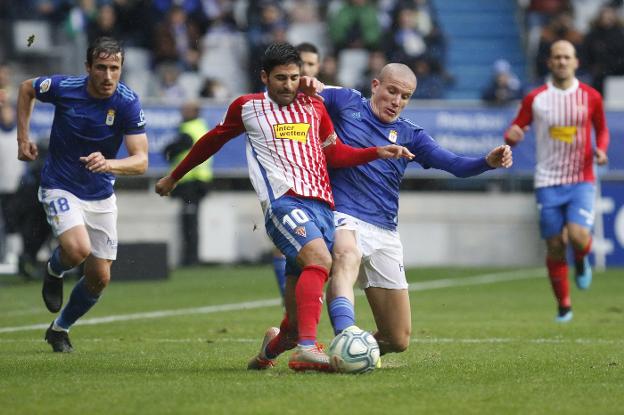 Sporting y Oviedo mantienen el trabajo en casa ante el aplazamiento indefinido