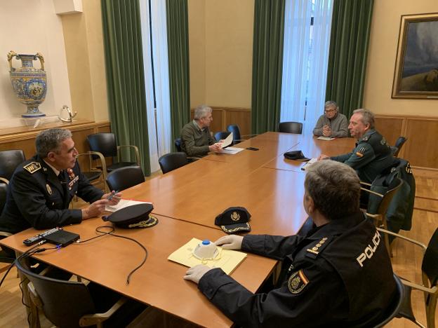 «Hay usuarios de La Tejerona que suelen estar en la calle», aseguran los vecinos