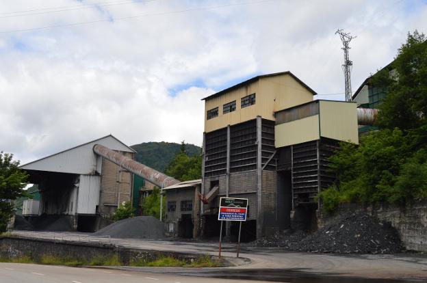 Suspendida la subasta pública de la explotación minera de Cerredo