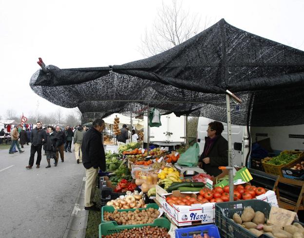 Coronavirus en Asturias | La cooperativa responsable del Rastro de Gijón, abocada al cierre