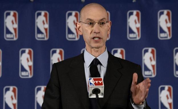 La NBA aplaza toda decisión sobre el futuro de la temporada a mayo