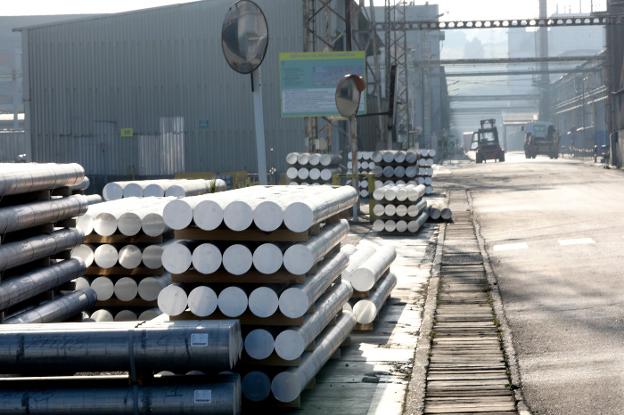 Riesgo planea invertir 250 millones en cinco años en Alu Ibérica