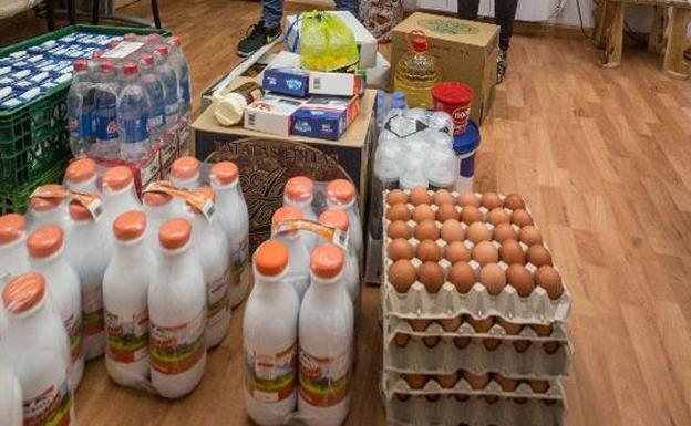 Las ONG piden donaciones para seguir dando alimentos