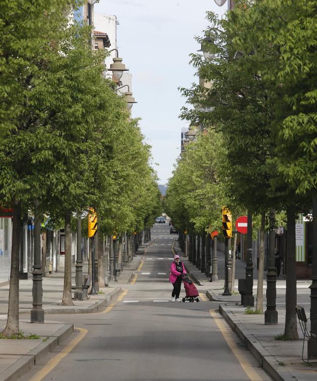 El desplome del tráfico reduce de forma desigual la contaminación del aire en Gijón
