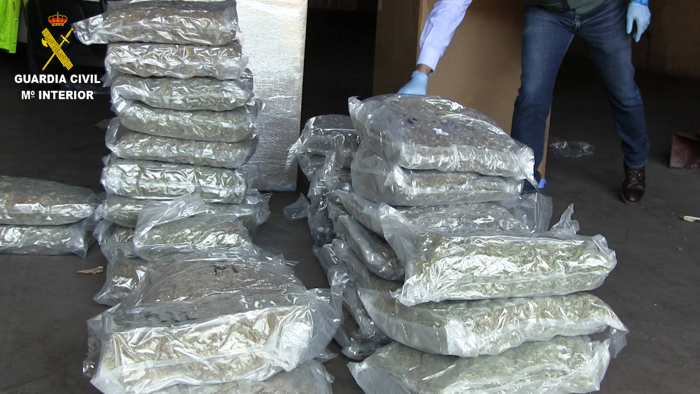 Interceptados 76 kilos de marihuana en Asturias