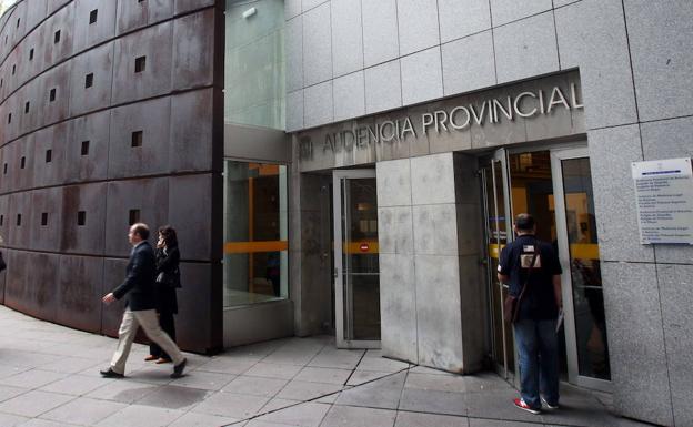 Absueltos dos hermanos acusados de blanquear dinero del narcotráfico en Asturias