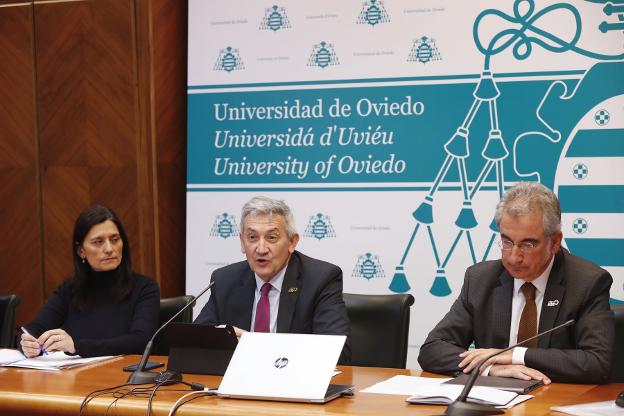 La Universidad aplaza al menos hasta otoño las elecciones a rector previstas para hoy