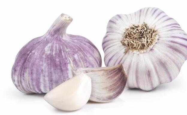 El bulo de la milagrosa sopa con ajo, limón, cebolla y jengibre que cura el coronavirus