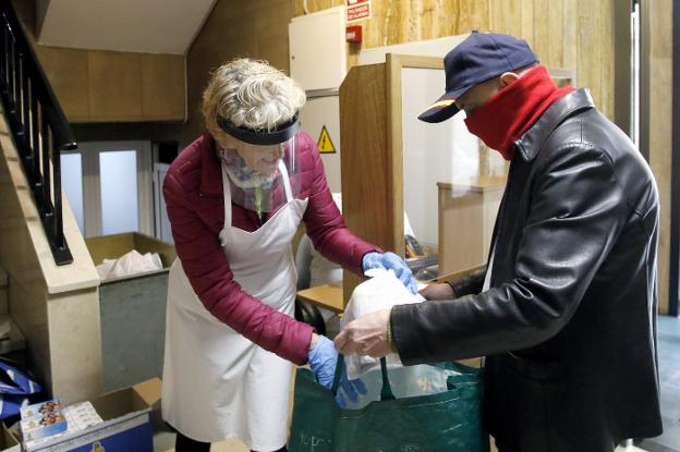 Coronavirus | Las colas en los comedores sociales de Asturias aumentan de día en día