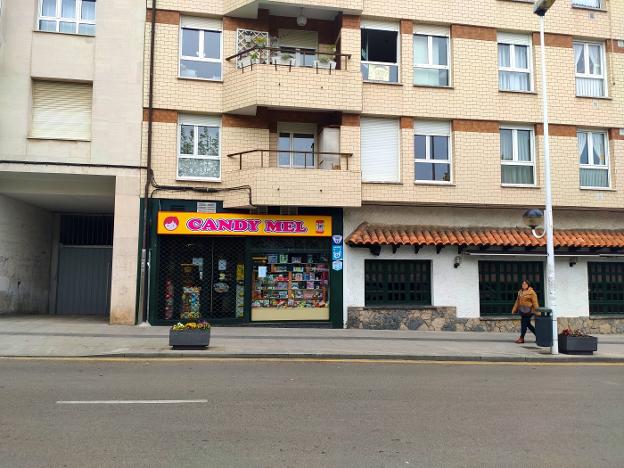 La intervención de un taxista ayudó a salvar a la mujer apuñalada por su expareja en Luanco