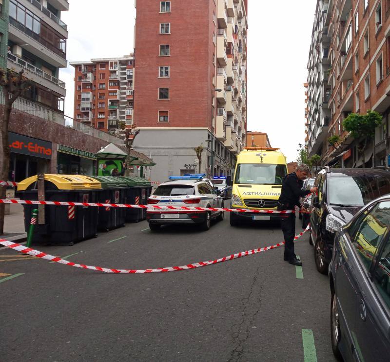 Detenido un octagenario por matar de una puñalada en el cuello a un hombre en Bilbao