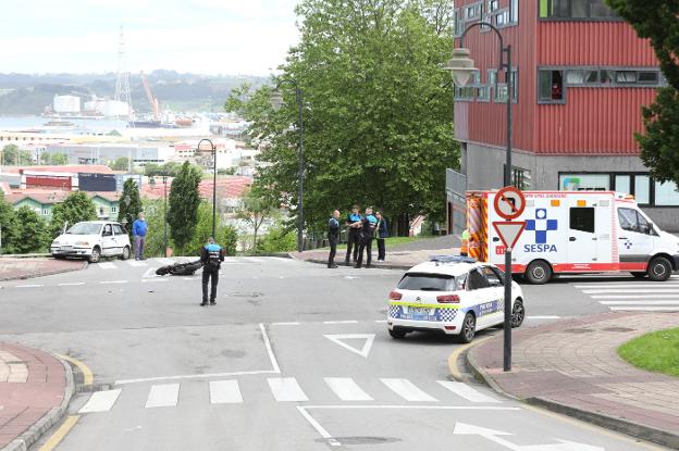 Herido un motorista en El Nodo tras ser arrollado por un turismo