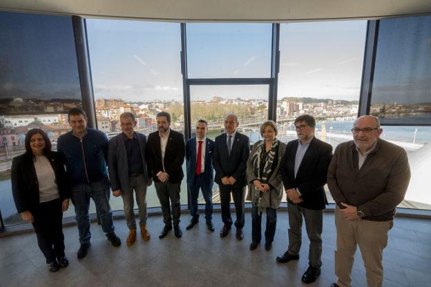 La Mesa por la Industria urge «unidad de acción» frente a la crisis económica