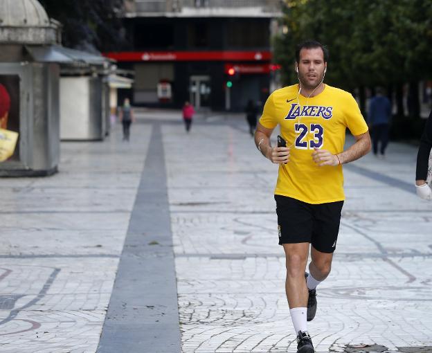 Real Oviedo | El Real Oviedo también sale a la calle