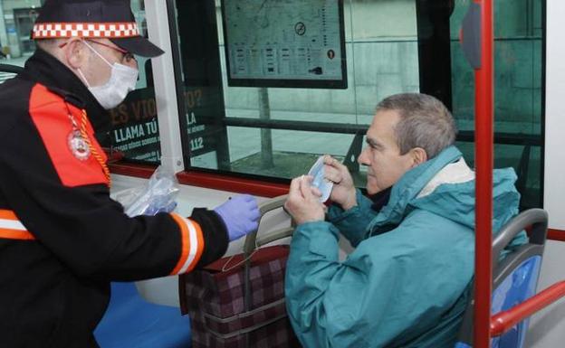 Coronavirus | Los asturianos recuperan las calles y el Principado expresa su preocupación