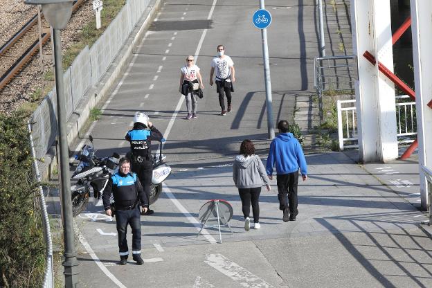 Avilés se toma el domingo con más calma