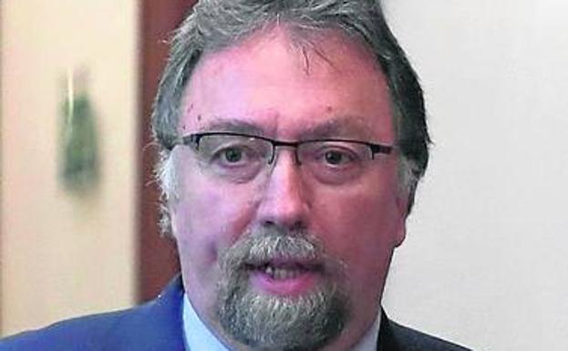 La dirección de Foro recrimina a Oblanca su voto en contra del estado de alarma