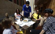 Los ovetenses se animan al terraceo