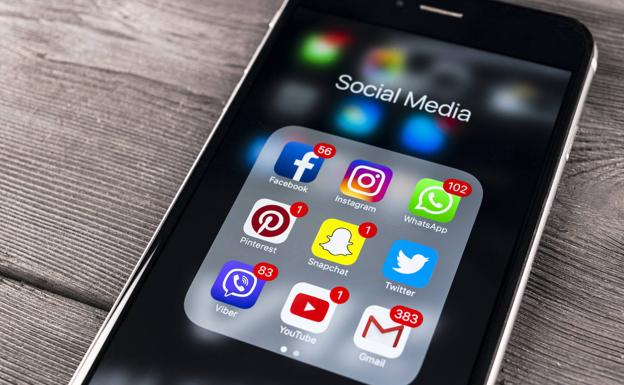 Cómo eliminar las fotos de las redes sociales o Internet en las que salimos