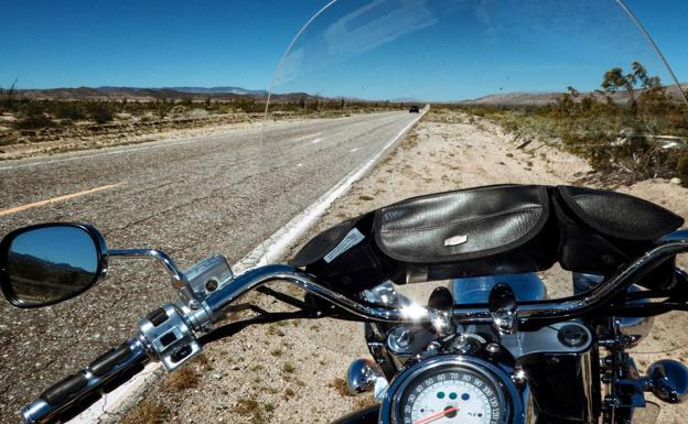 ¿Se puede salir de ruta en moto durante la fase 1 de desescalada?