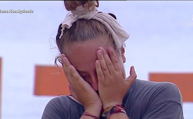 Rocío Flores acusa directamente a una persona del distanciamiento con su madre