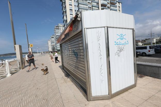 Triguero apuesta por no restringir el acceso a las playas