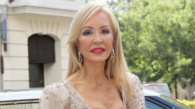 Carmen Lomana: «Tengo muy buenos recuerdos de mis vacaciones en Celorio»