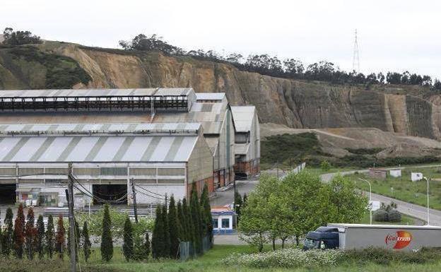 Una deuda descontrolada o clientes a pérdidas, algunas de las «irregularidades» detectadas por Grupo Riesgo en A Coruña y Avilés