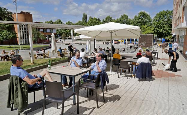 La ampliación de terrazas en Gijón será válida hasta el 30 de septiembre de 2021